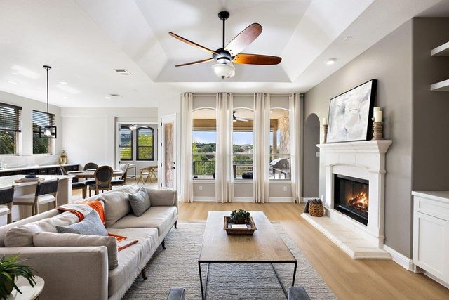214 Tavish TRL, Austin, TX 78738