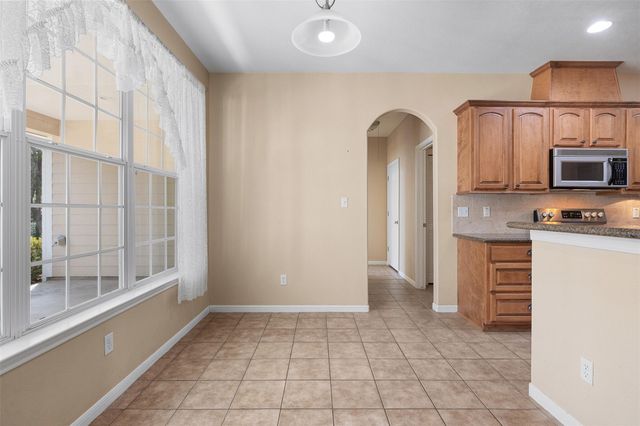 5535 Mach Rd, La Grange, TX 78945