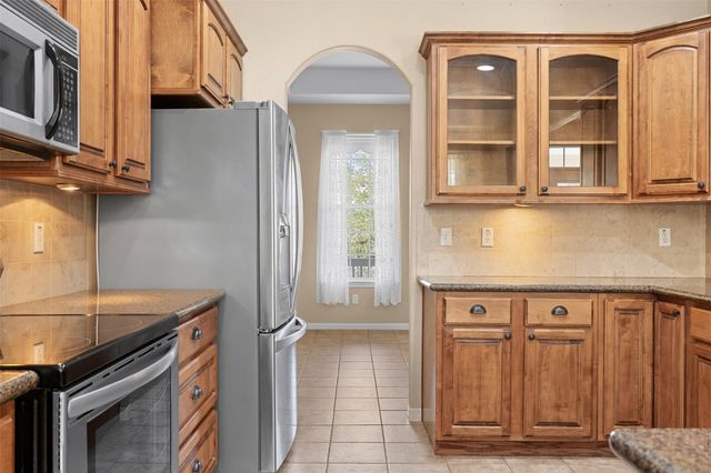 5535 Mach Rd, La Grange, TX 78945