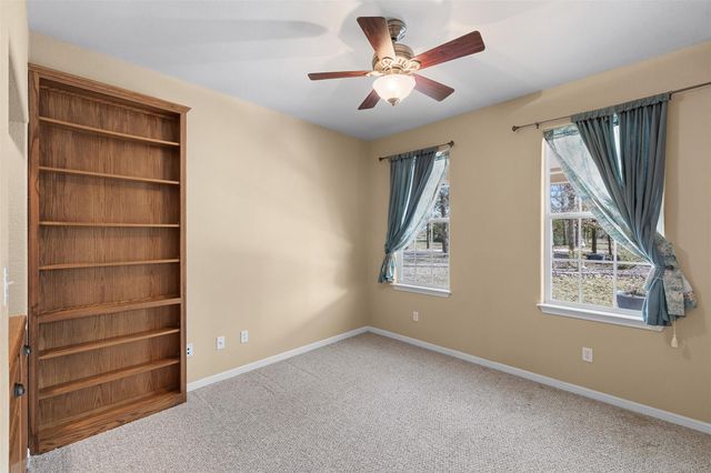 5535 Mach Rd, La Grange, TX 78945