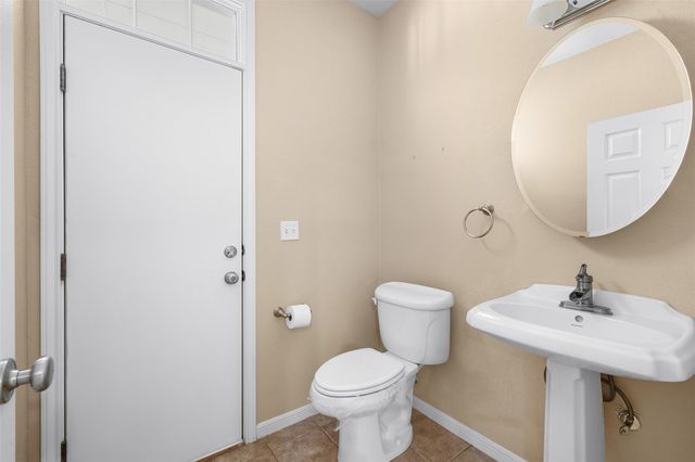 5535 Mach Rd, La Grange, TX 78945