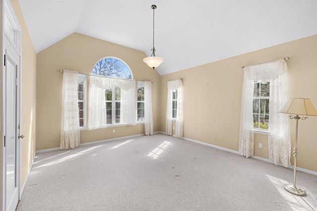 5535 Mach Rd, La Grange, TX 78945