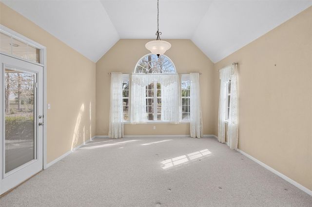5535 Mach Rd, La Grange, TX 78945