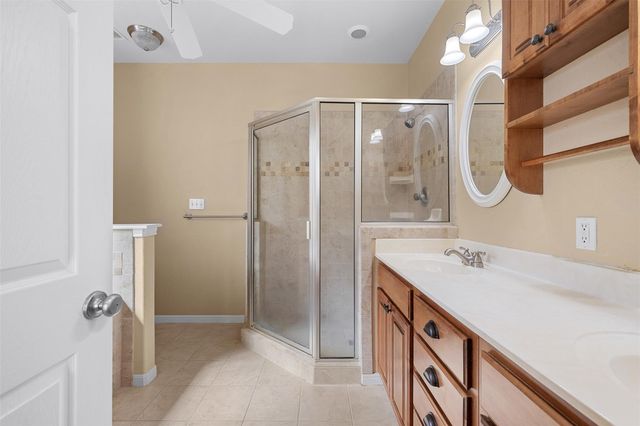 5535 Mach Rd, La Grange, TX 78945