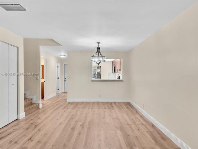 1193 NW 98th Ter 134, Pembroke Pines, FL 33024