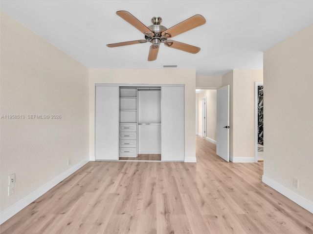 1193 NW 98th Ter 134, Pembroke Pines, FL 33024