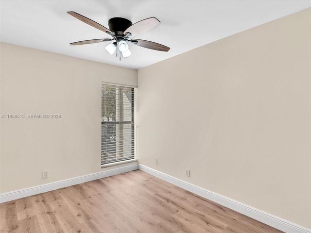 1193 NW 98th Ter 134, Pembroke Pines, FL 33024