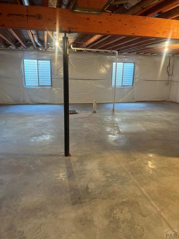 3505 Wapiti Ln, Pueblo, CO 81005