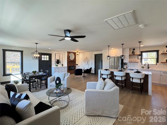 5916 Griffith Road, Monroe, NC 28112