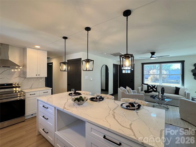 5916 Griffith Road, Monroe, NC 28112