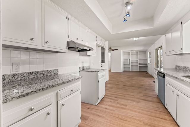 106 Henry Little Circle, Pea Ridge, AR 72751