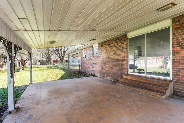 106 Henry Little Circle, Pea Ridge, AR 72751