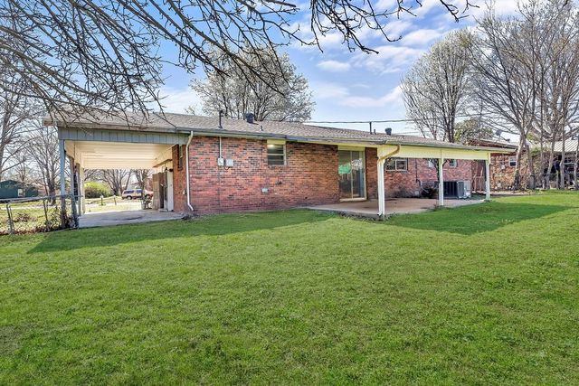 106 Henry Little Circle, Pea Ridge, AR 72751