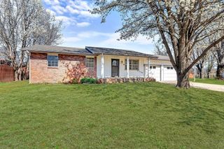 106 Henry Little Circle, Pea Ridge, AR 72751