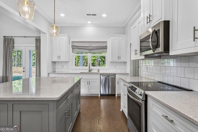 201 Golden Cloud Court, Williamson, GA 30292