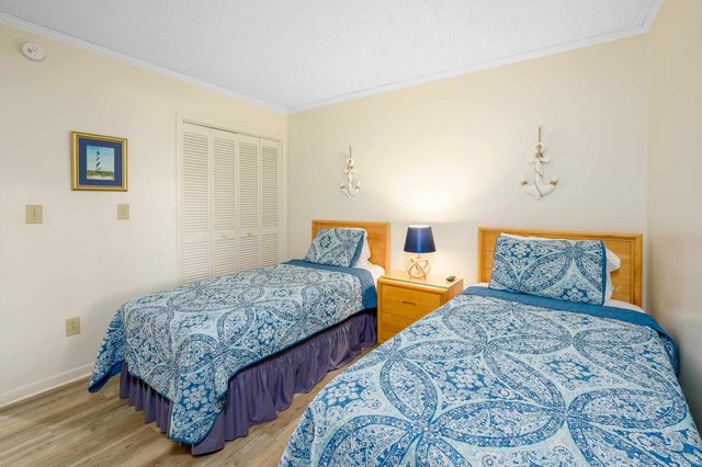 201 N Ocean Blvd Unit 136, North Myrtle Beach, SC 29582