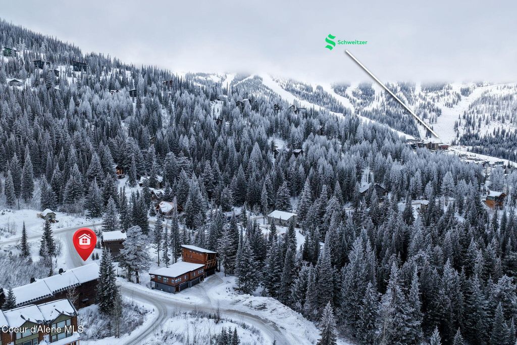 38 Avalanche RD, # 1, Sandpoint, ID 83864 photo 2