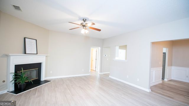 106 Stillwood Drive, Newnan, GA 30265