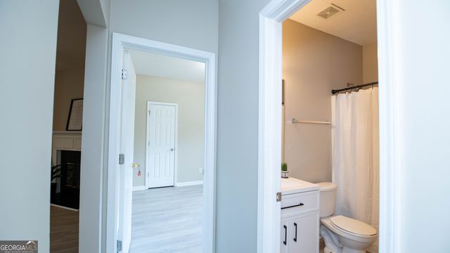 106 Stillwood Drive, Newnan, GA 30265