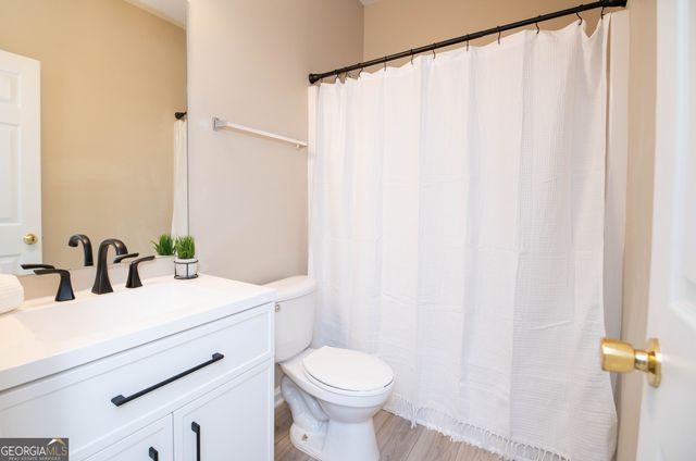 106 Stillwood Drive, Newnan, GA 30265