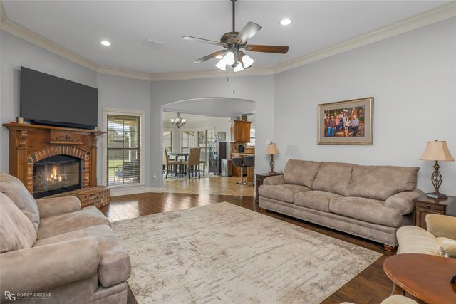 110 Haymarket Court, Bossier City, LA 71111
