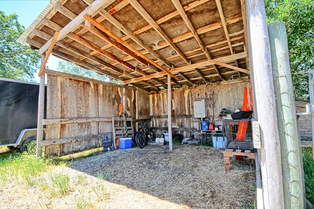 1190 Cedar Flat Road, Williams, OR 97544