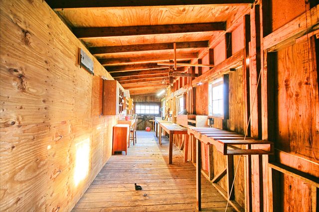 1190 Cedar Flat Road, Williams, OR 97544