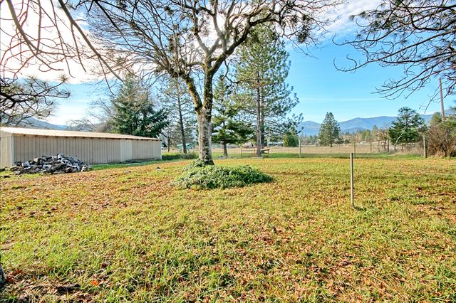 1190 Cedar Flat Road, Williams, OR 97544