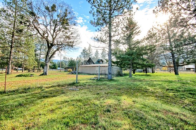 1190 Cedar Flat Road, Williams, OR 97544