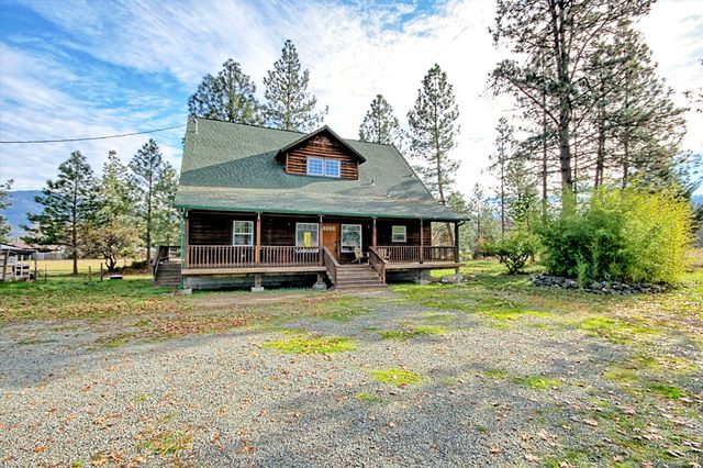 1190 Cedar Flat Road, Williams, OR 97544