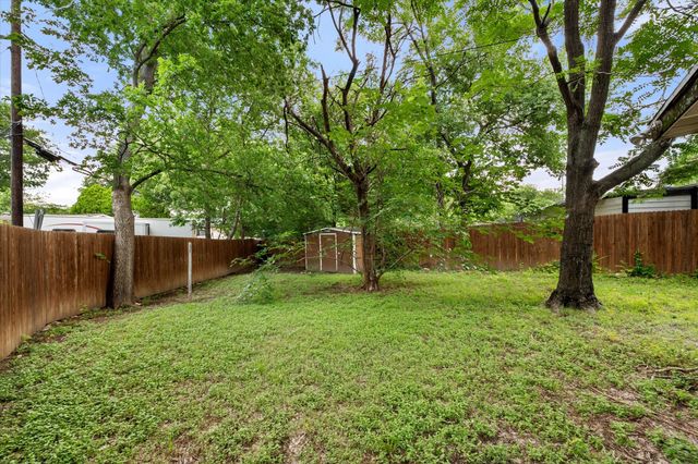 3413 Western Avenue, Fort Worth, TX 76107