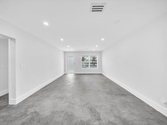 1721 N 16th Court, Hollywood, FL 33020