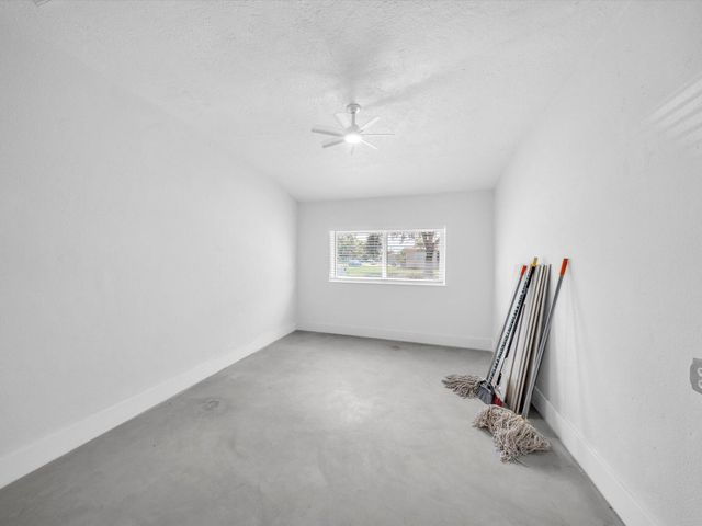 1721 N 16th Court, Hollywood, FL 33020