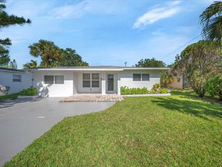 1721 N 16th Court, Hollywood, FL 33020