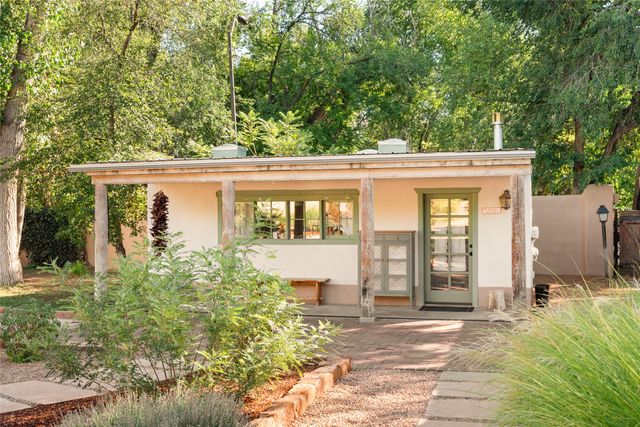 1571 Bishops Lodge Road, Santa Fe, NM 87506