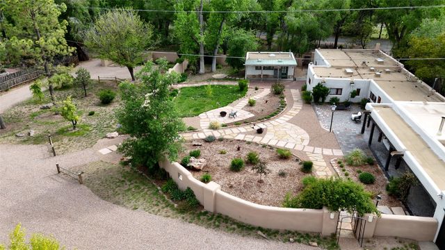 1571 Bishops Lodge Road, Santa Fe, NM 87506