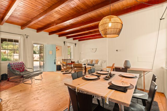 1571 Bishops Lodge Road, Santa Fe, NM 87506