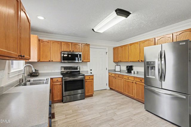 56 Muscadine Court, Lillington, NC 27546