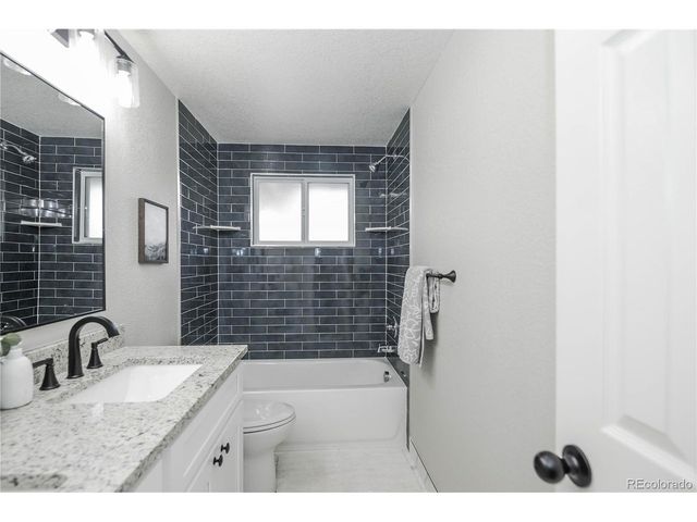 6517 Otis St, Arvada, CO 80003