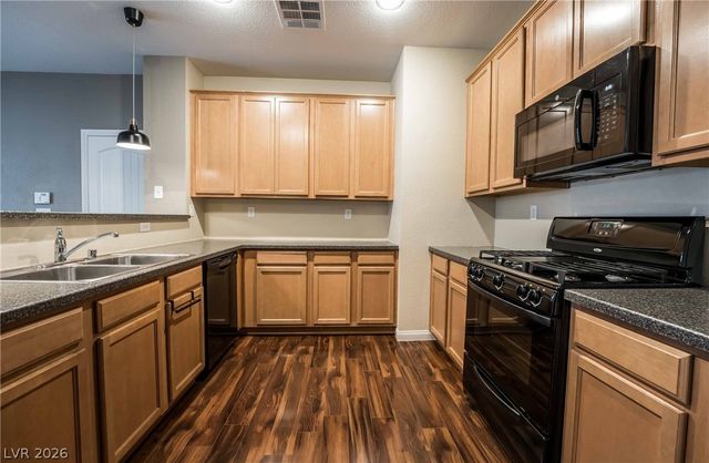 3220 COLOR COLLAGE Walk, Henderson, NV 89044