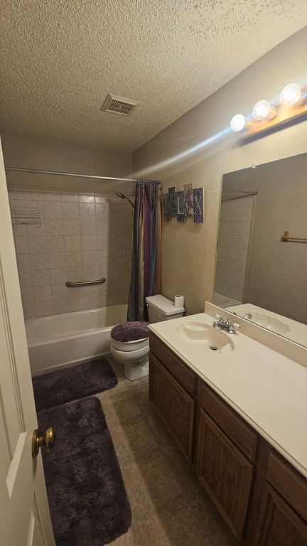 827 Quail Brook Drive, Arlington, TX 76001 — photo 4