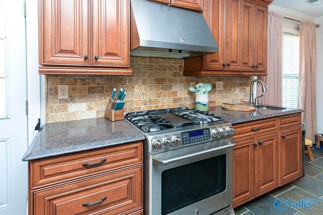 1804 Stratford Road, Decatur, AL 35601