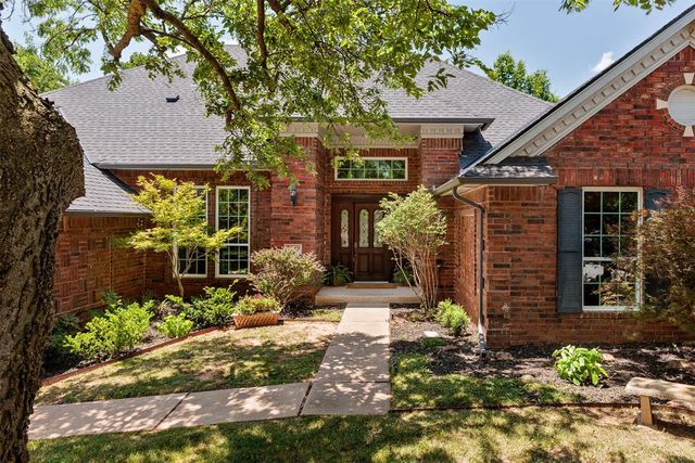 1009 Fox Hill Drive, Edmond, OK 73034