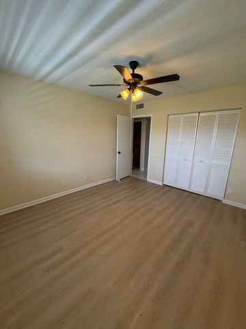 293 Brighton G, Boca Raton, FL 33434