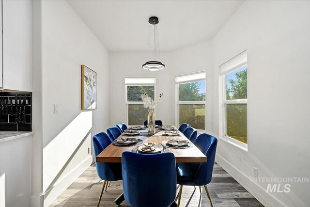 2095 N Meridian Rd, Eagle, ID 83616