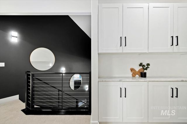 2095 N Meridian Rd, Eagle, ID 83616