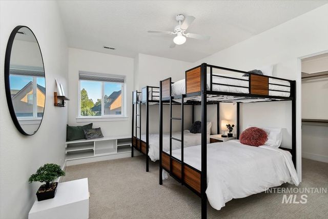 2095 N Meridian Rd, Eagle, ID 83616