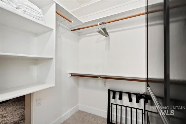 2095 N Meridian Rd, Eagle, ID 83616