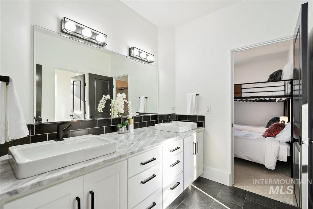 2095 N Meridian Rd, Eagle, ID 83616 photo 32