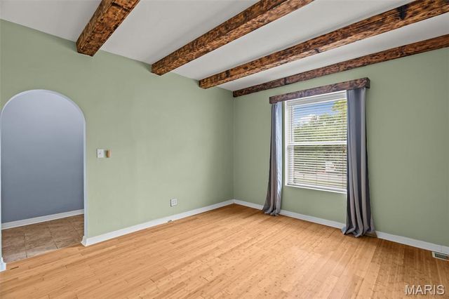 5462 Christy Avenue, St Louis, MO 63116